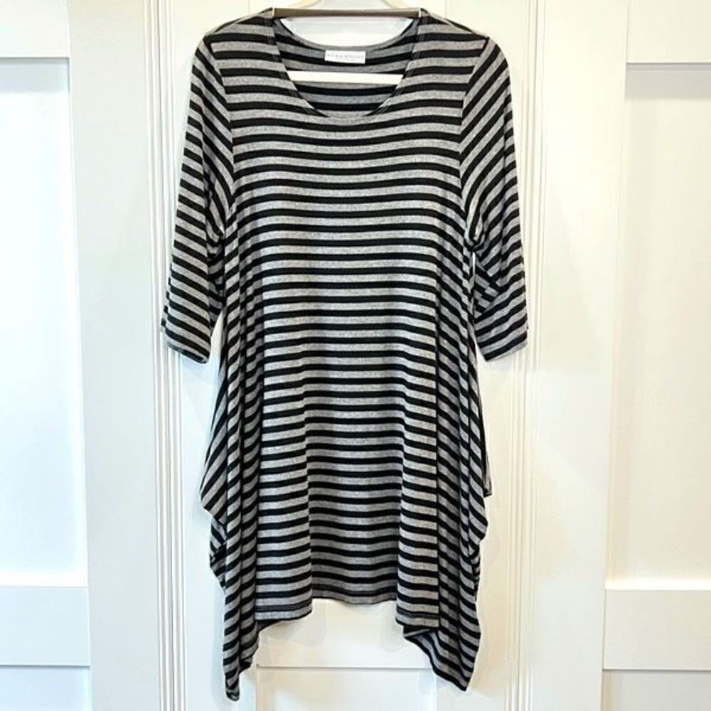 Bryn Walker Women’s Small Viscose Striped Black Grey Midi Dress 3/4 Sleeve